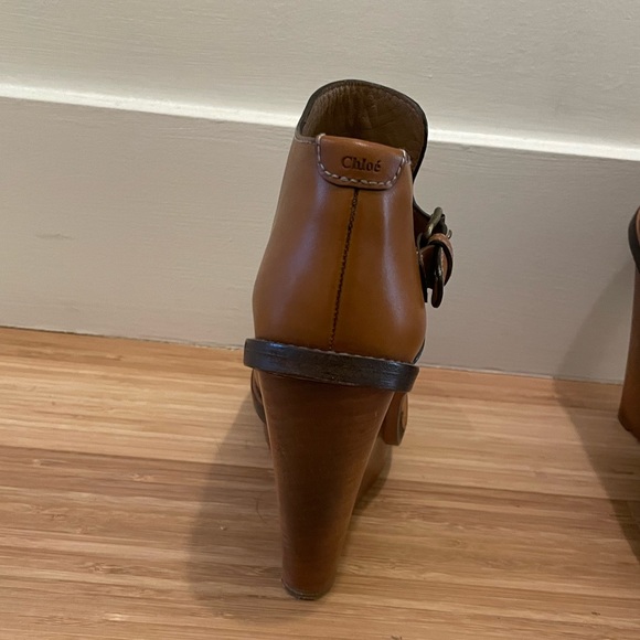 Chloe Wedge Platform Ankle Boots - Picture 9 of 9